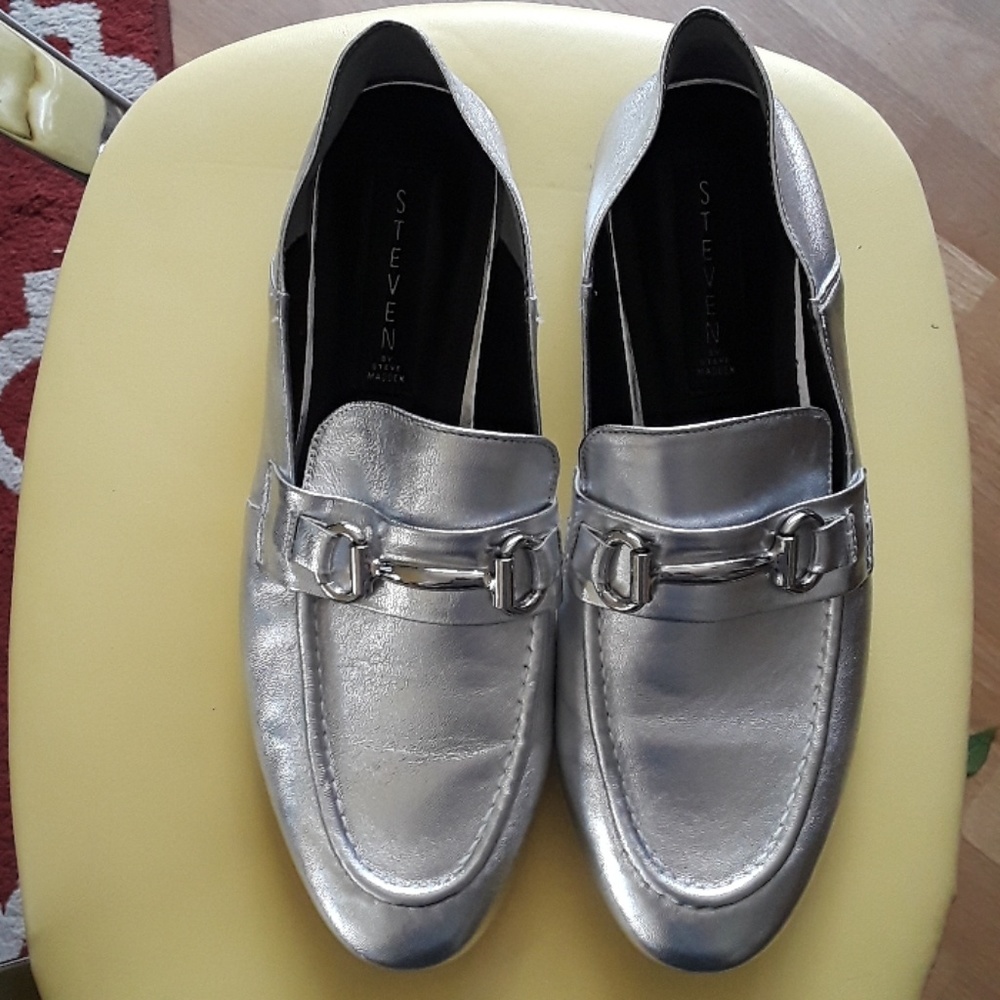 Steve Madden Metallic Silver Loafers - Picture 2 of 6